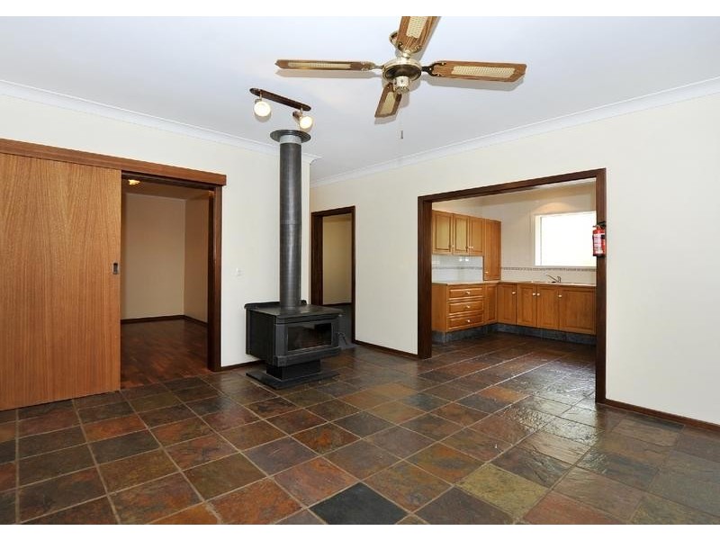 4 Fleet Street, Bridgewater SA 5155