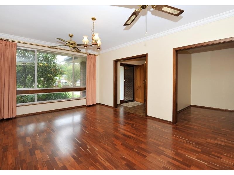 4 Fleet Street, Bridgewater SA 5155