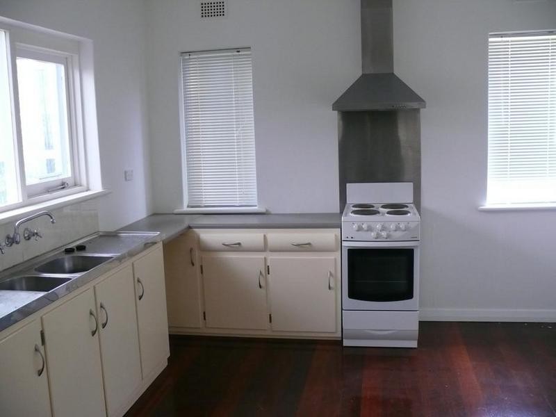 12 Deemster Avenue, Christies Beach SA 5165