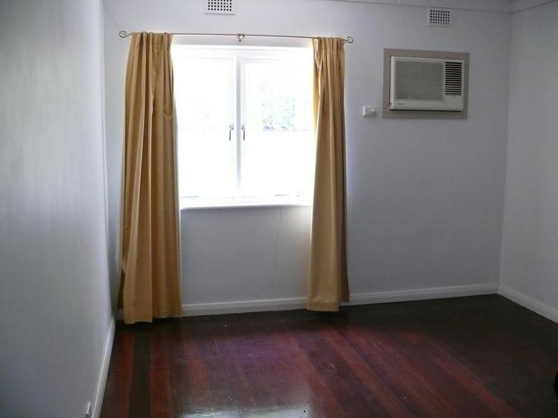 12 Deemster Avenue, Christies Beach SA 5165