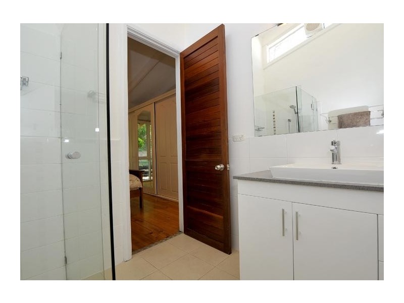 2 Devon Avenue, Stirling SA 5152