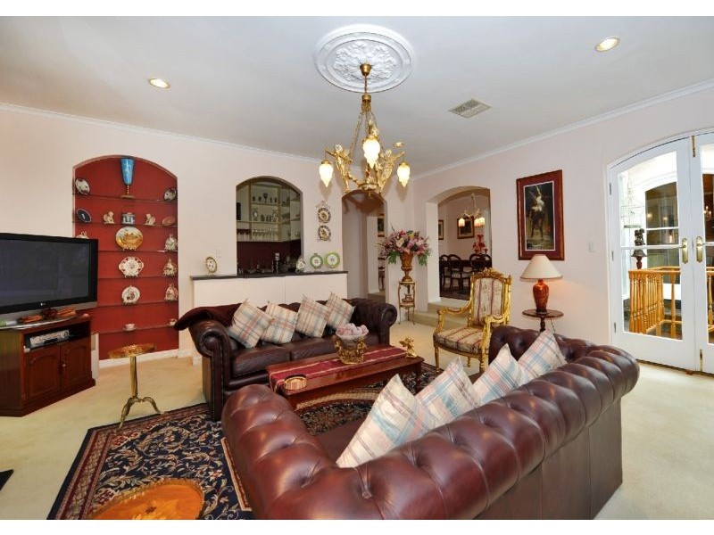 17 Bracken Road, Stirling SA 5152