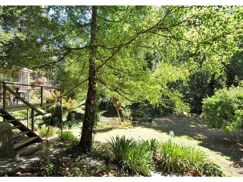 1 Howard Drive, Stirling SA 5152