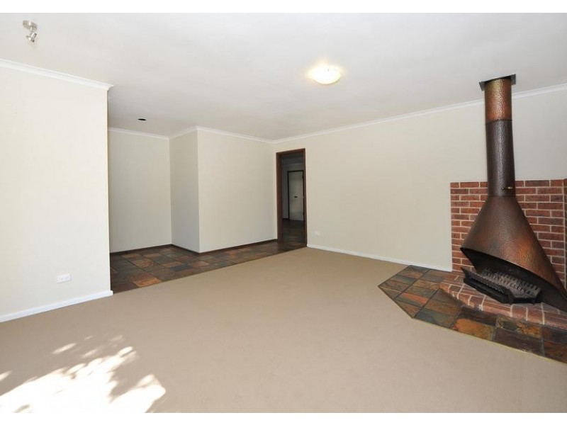 21 Oak Avenue, Bridgewater SA 5155