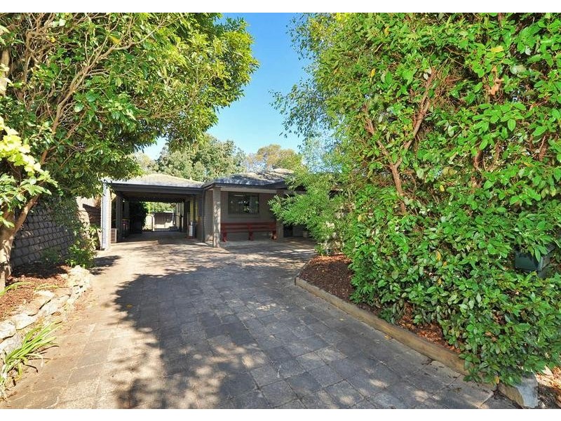 21 Oak Avenue, Bridgewater SA 5155