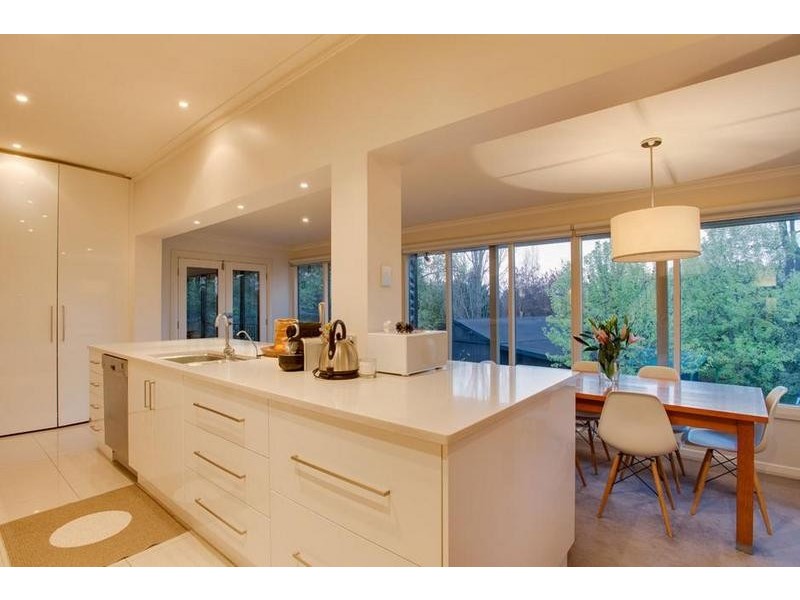 8 Vista Tce, Stirling SA 5152