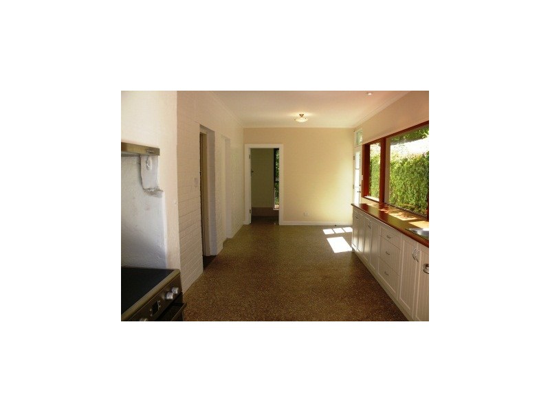 5 Gould Road, Stirling SA 5152