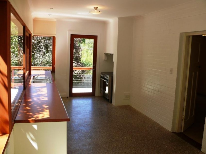 5 Gould Road, Stirling SA 5152