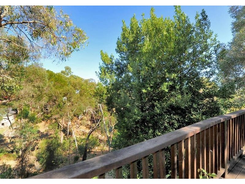 21 Oak Avenue, Bridgewater SA 5155