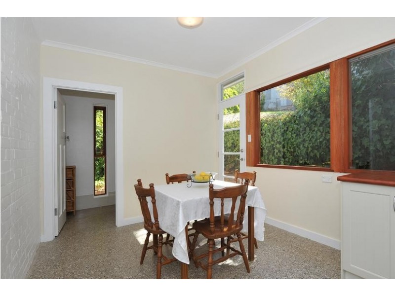 5 Gould Road, Stirling SA 5152