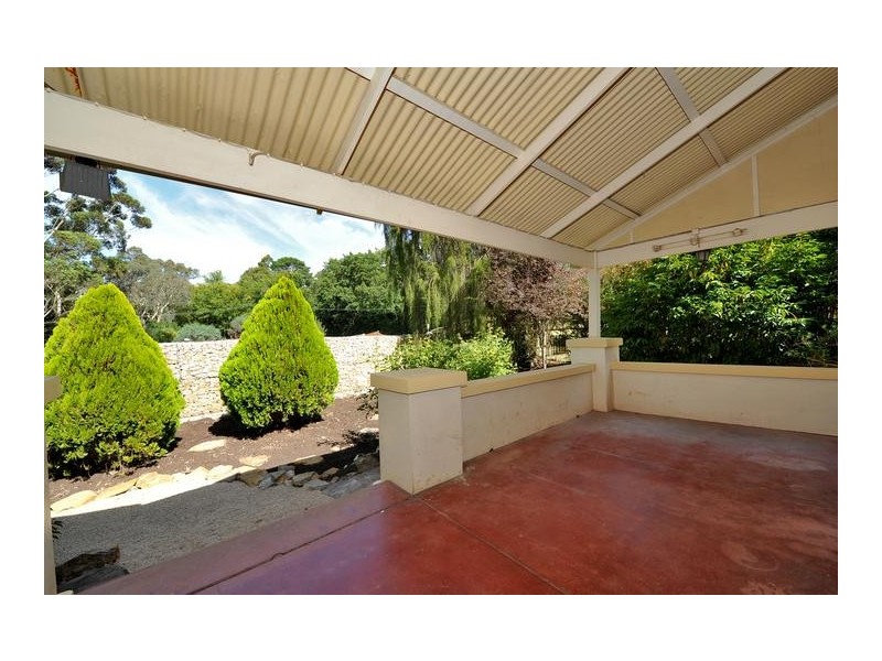 5 Gould Road, Stirling SA 5152