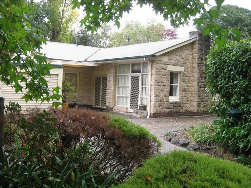 34 Pomona Rd, Stirling SA 5152