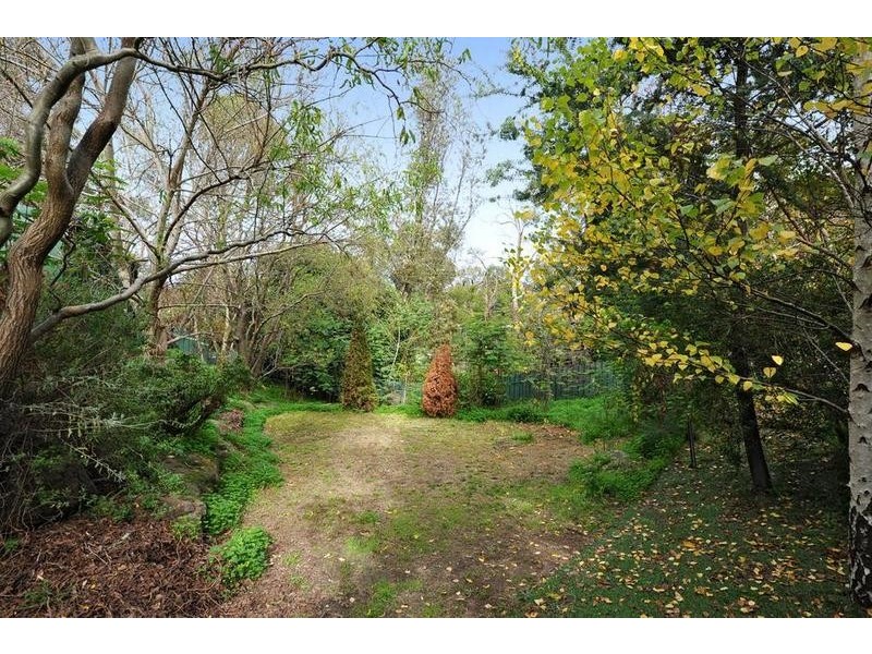 4 Fourth Avenue, Bridgewater SA 5155