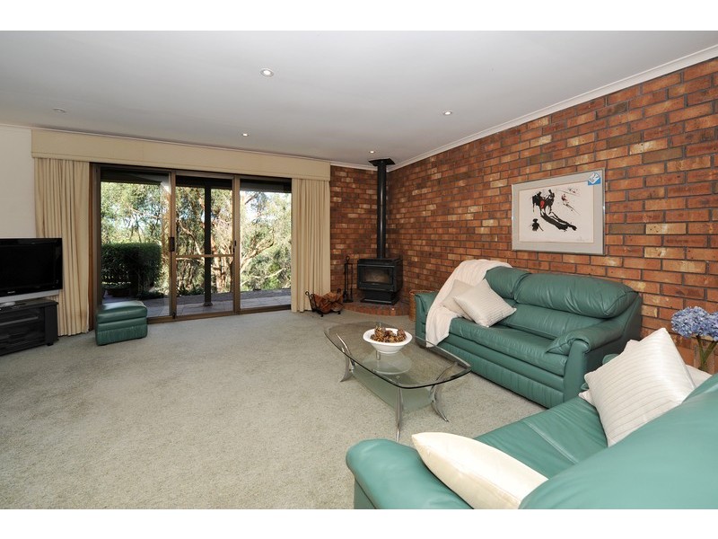 37 Sheoak Road, Crafers West SA 5152