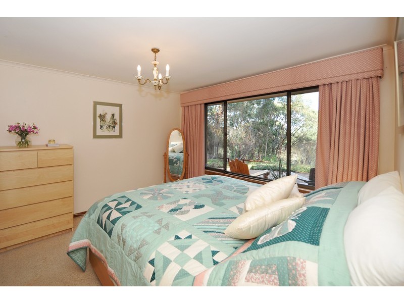 37 Sheoak Road, Crafers West SA 5152