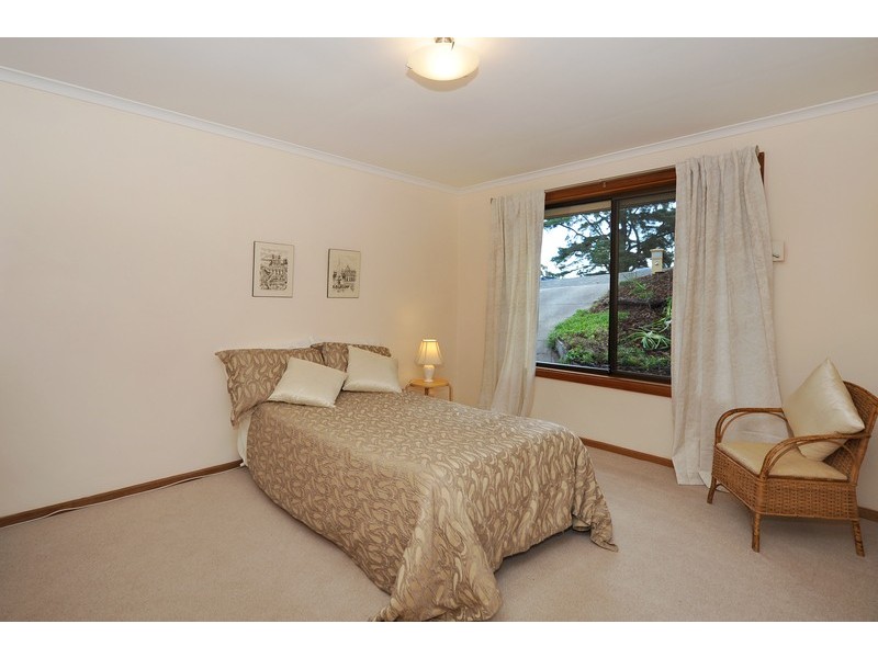 37 Sheoak Road, Crafers West SA 5152