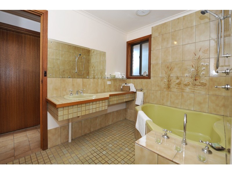 37 Sheoak Road, Crafers West SA 5152