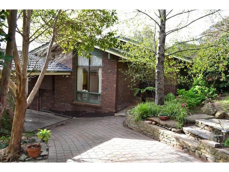 17 Wattle Tree Road, Bridgewater SA 5155