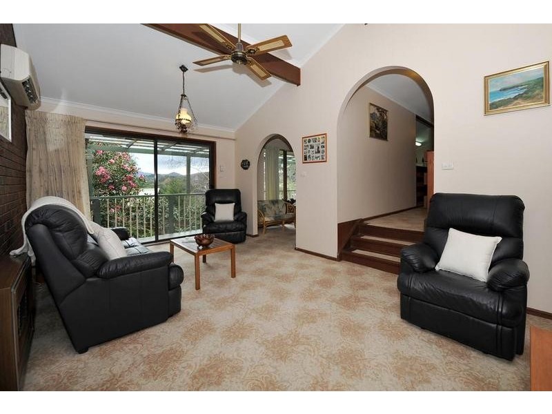 17 Wattle Tree Road, Bridgewater SA 5155