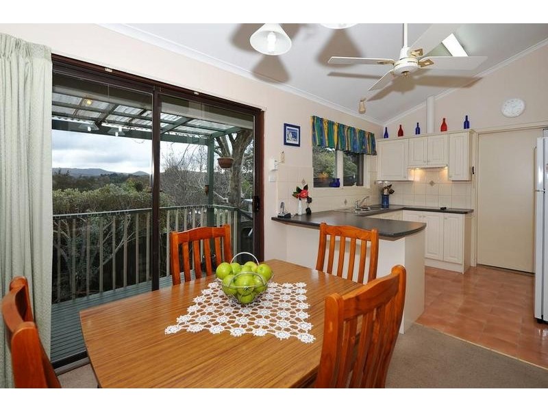 17 Wattle Tree Road, Bridgewater SA 5155