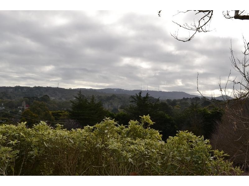 17 Wattle Tree Road, Bridgewater SA 5155