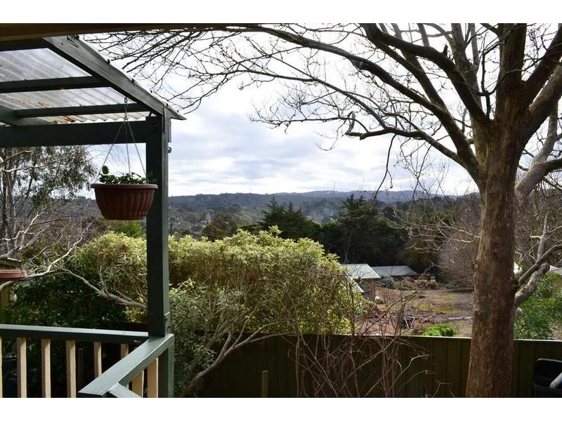 17 Wattle Tree Road, Bridgewater SA 5155