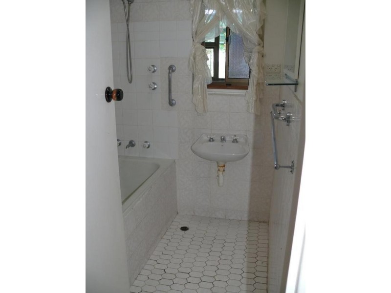 6 Greenasche Grove, Seacombe Gardens SA 5047