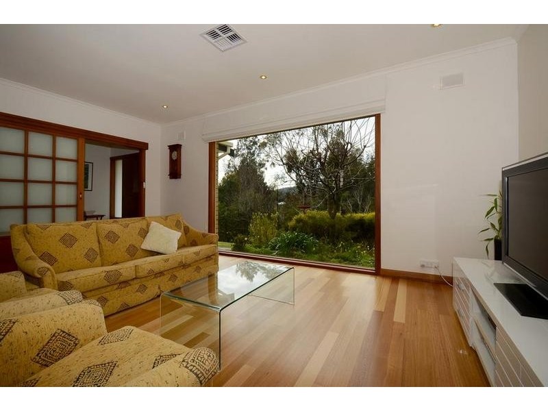 4 Goldsack Avenue, Coromandel Valley SA 5051