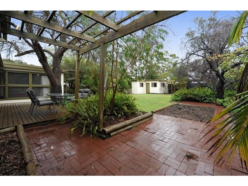 11 Bowman Avenue, Belair SA 5052