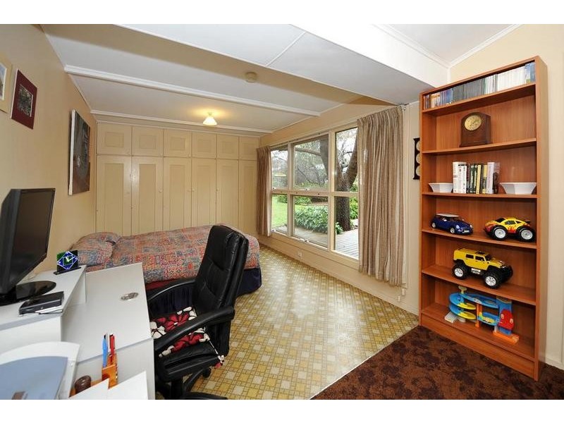 11 Bowman Avenue, Belair SA 5052