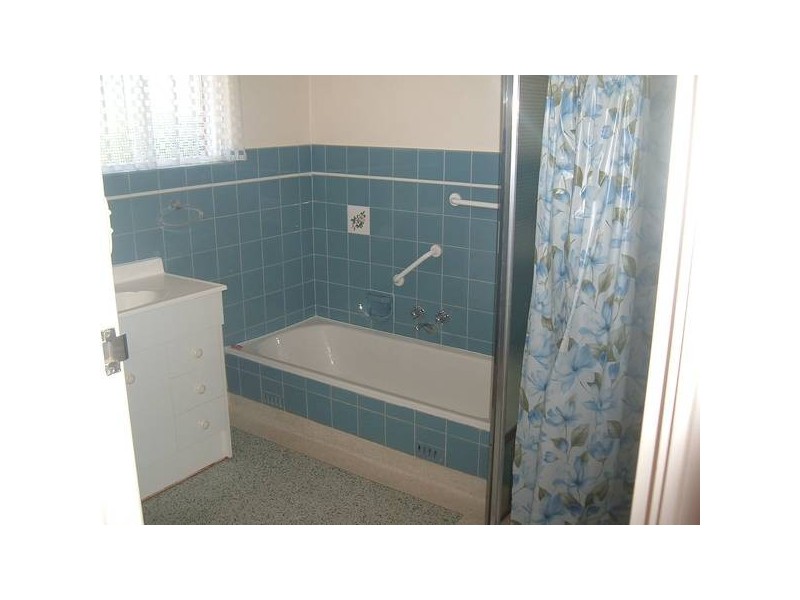 19 Nicolle Ave, Hawthorndene SA 5051