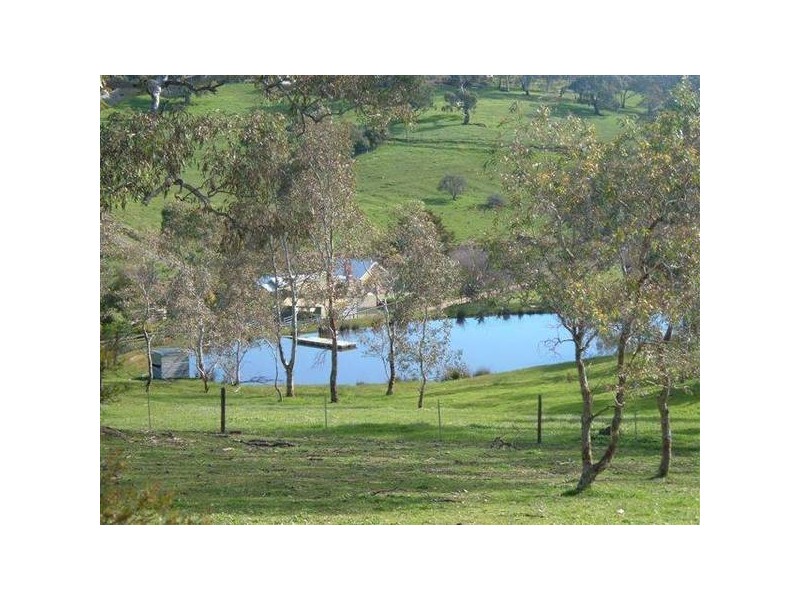 Lewis St, Cherry Gardens SA 5157