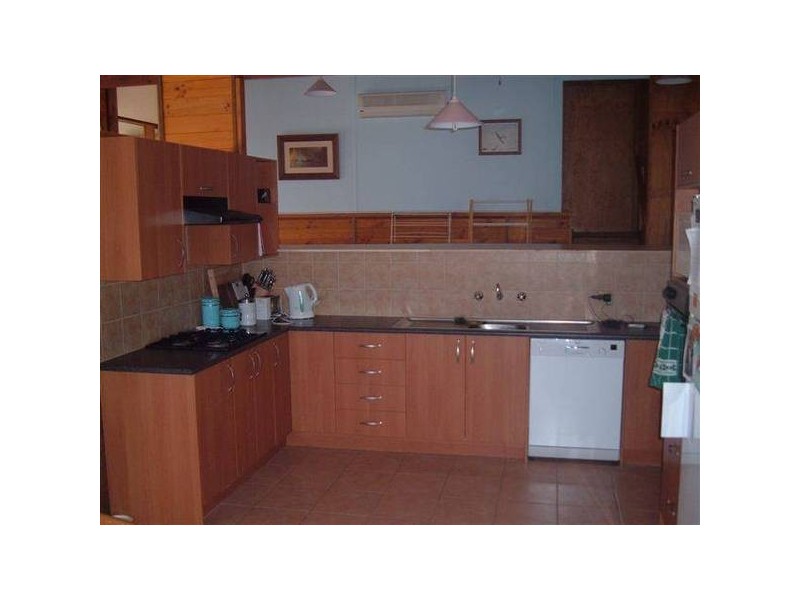 Lewis St, Cherry Gardens SA 5157