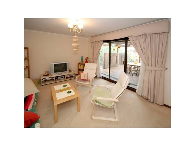 7 Hamilton Cres, Aberfoyle Park SA 5159