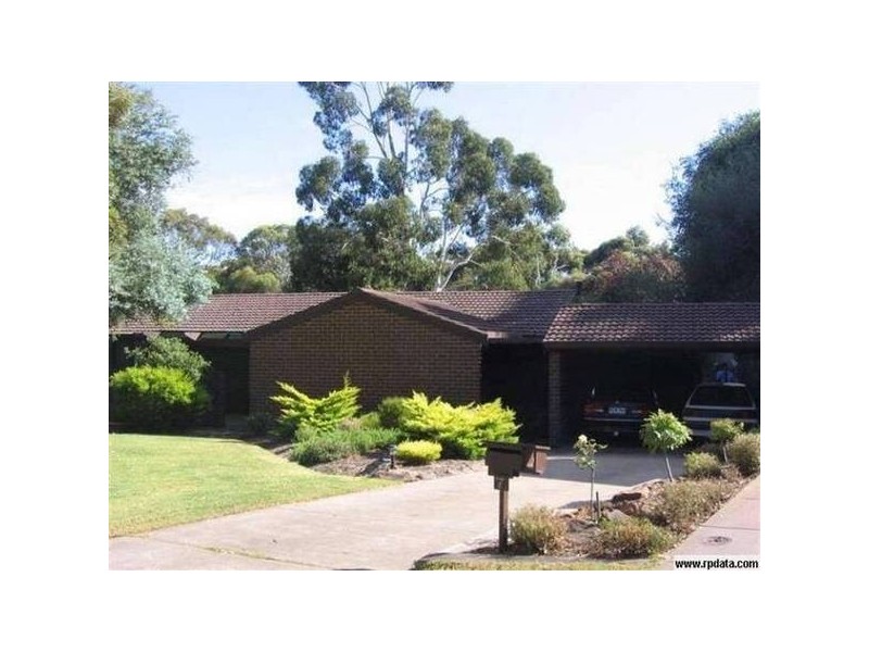 7 Hamilton Cres, Aberfoyle Park SA 5159