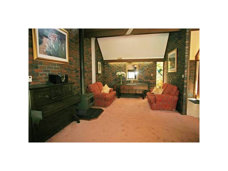 5 Moffat Court, Flagstaff Hill SA 5159