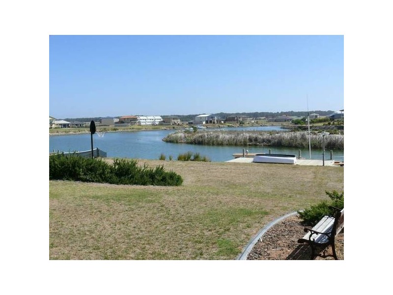 8 Arcadia Avenue, Hindmarsh Island SA 5214