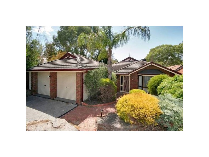 18 Songlark Grove, Flagstaff Hill SA 5159