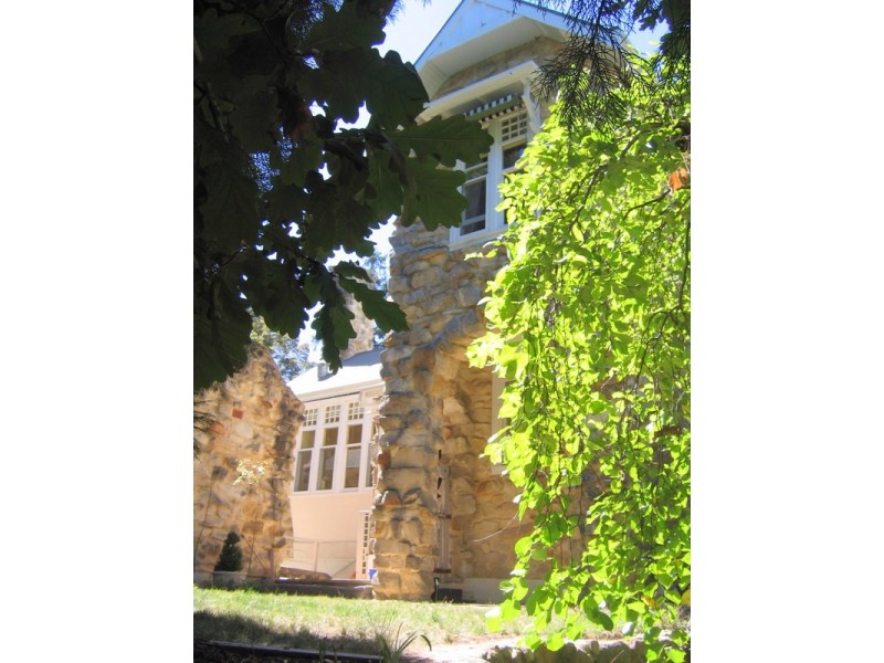 24 Old Mount Barker Road, Crafers SA 5152