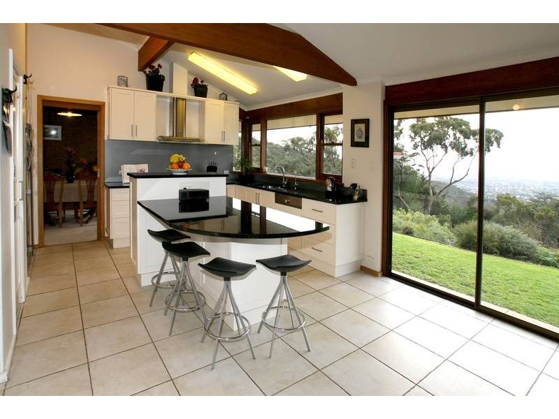 6 St Johns Drive, Belair SA 5052