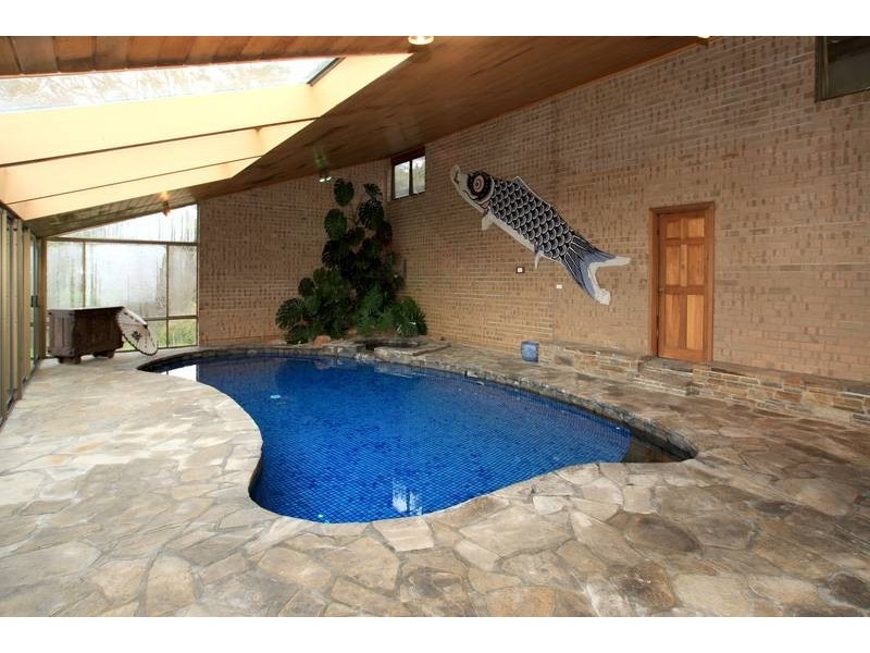 6 St Johns Drive, Belair SA 5052