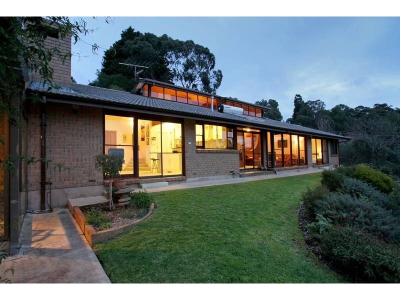 6 St Johns Drive, Belair SA 5052