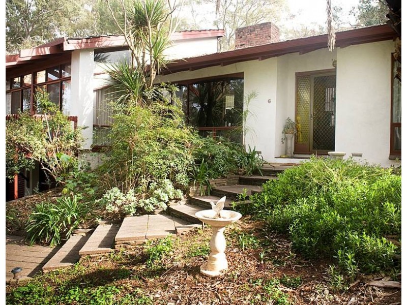 6 Rustic Avenue, Coromandel Valley SA 5051
