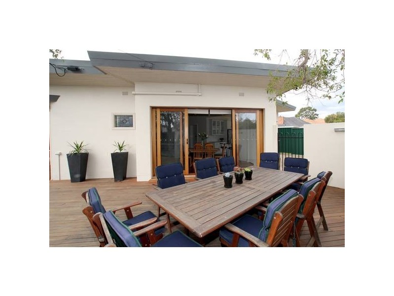 13 Winnall Street, Clapham SA 5062