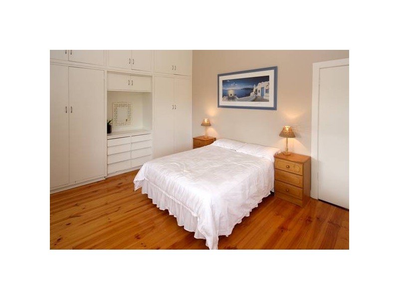 13 Winnall Street, Clapham SA 5062