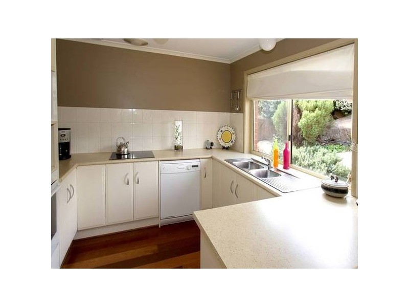 15 Woodlake Drive, Craigburn Farm SA 5051