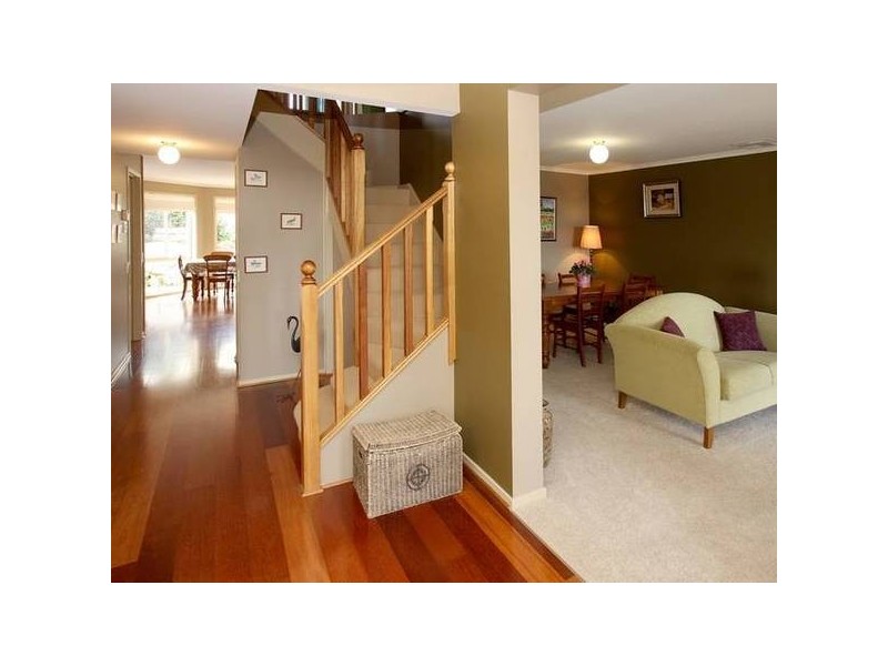 15 Woodlake Drive, Craigburn Farm SA 5051