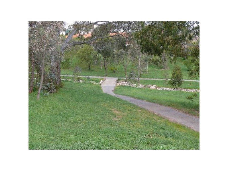 15 Woodlake Drive, Craigburn Farm SA 5051