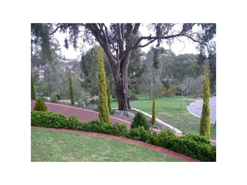 15 Woodlake Drive, Craigburn Farm SA 5051