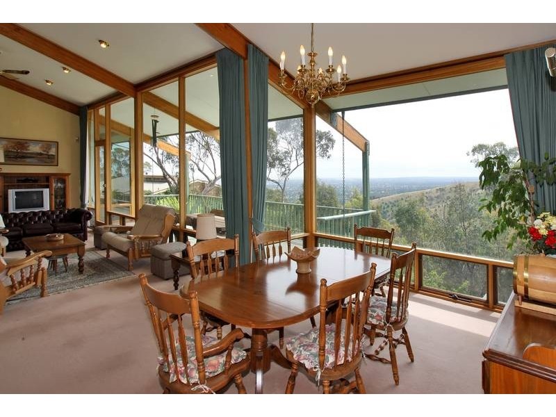 2a Craigwood Drive, Belair SA 5052